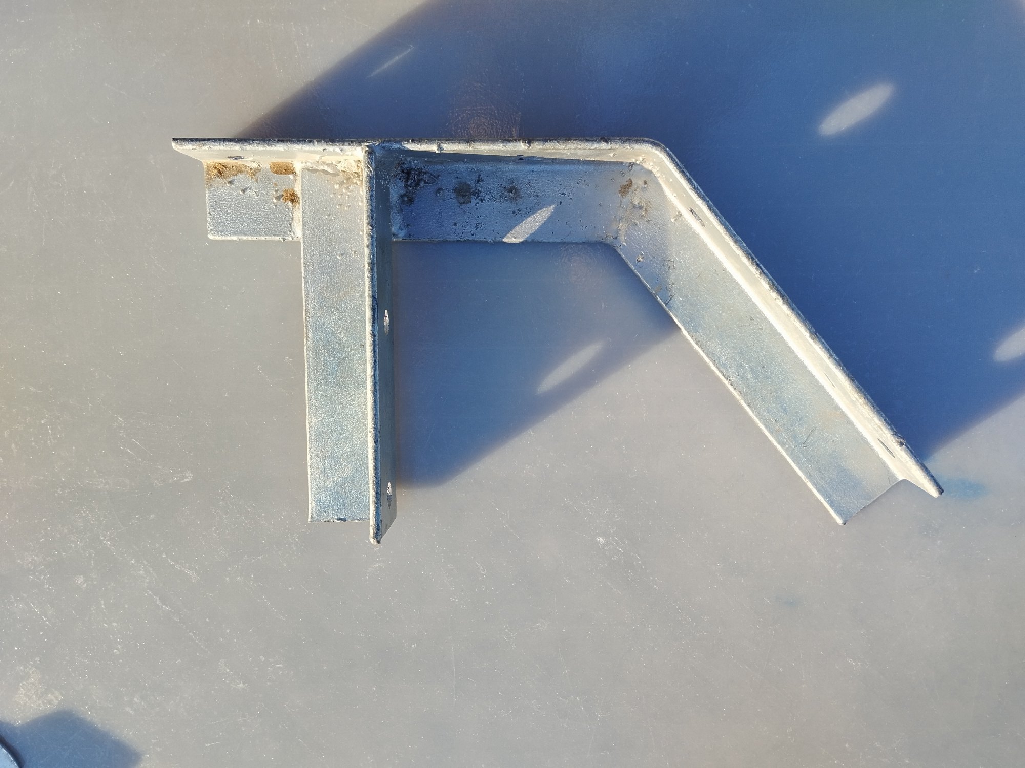Polyhouse F brackets